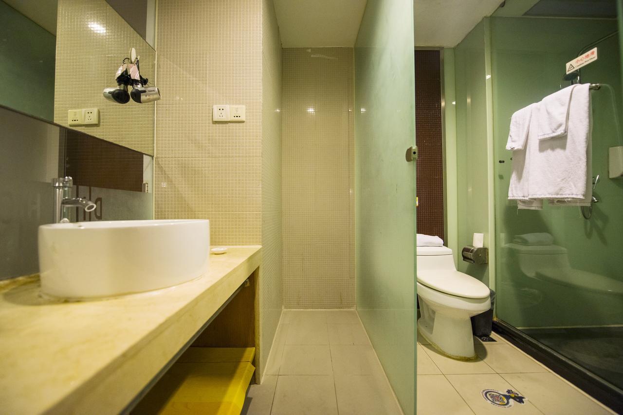 Motel Zhenjiang Jiefang Road מראה חיצוני תמונה